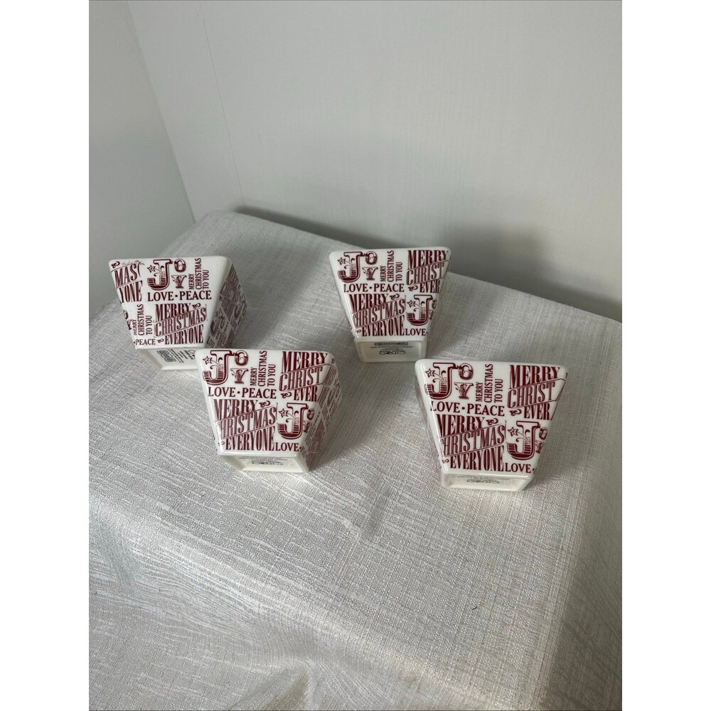 Ciroa Simple Serve  Porcelain Appetizer Bowls Christmas Red White Set Of Four.